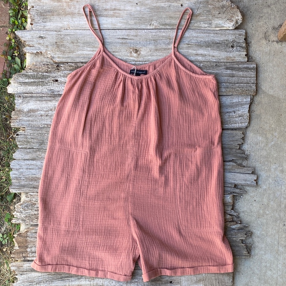 Wishlist Apparel Women’s Romper (NWOT)